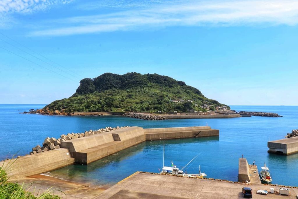 宮城ヒラスズキポイント 宮城県串間市 築島
